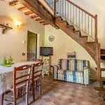 Fico, Oliva, Mora Lejlighed Calzolaro