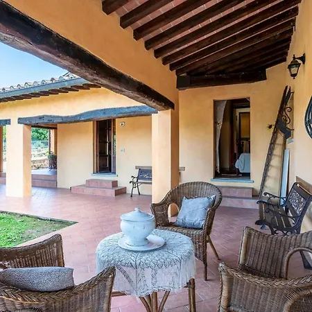Fico, Oliva, Mora Appartement