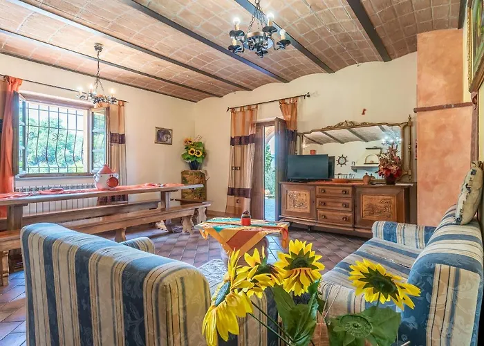 Fico, Oliva, Mora Apartament Calzolaro